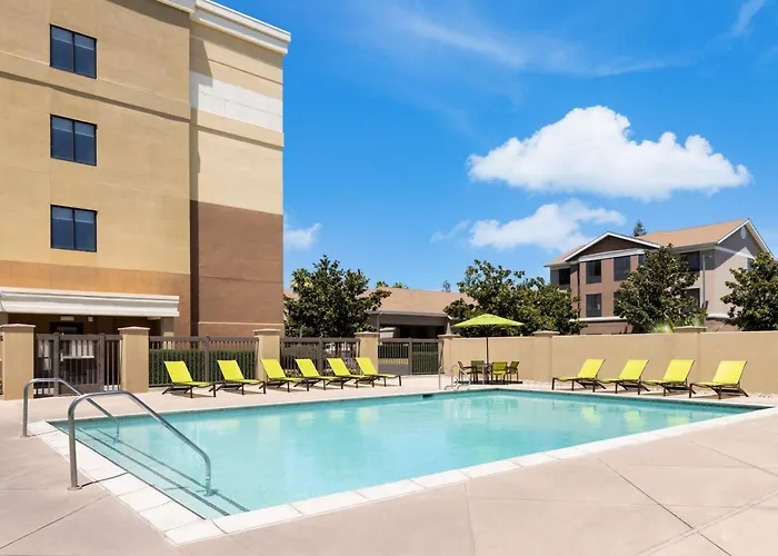 Springhill Suites Fresno